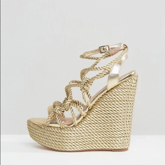 Kurt Geiger Gold Wedge Sandals - Picture 3 of 11